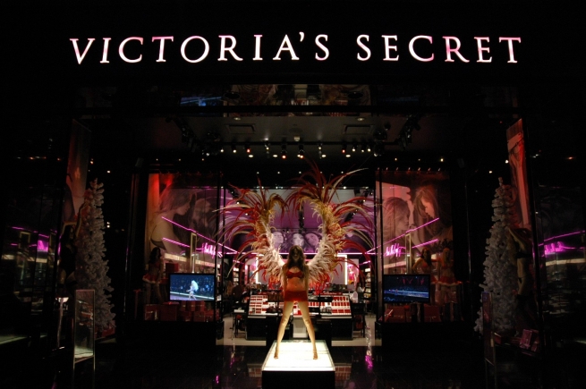 Victoria's Secret обвинили в краже интеллектуальной собственности