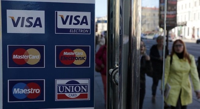 В Крыму пока не смогли найти замену Visa и MasterCard 