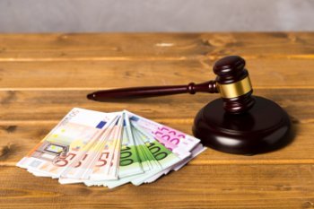 AliExpress оштрафовали на €550 млн за торговлю контрафактом AliExpress оштрафовали на €550 млн за торговлю контрафактом