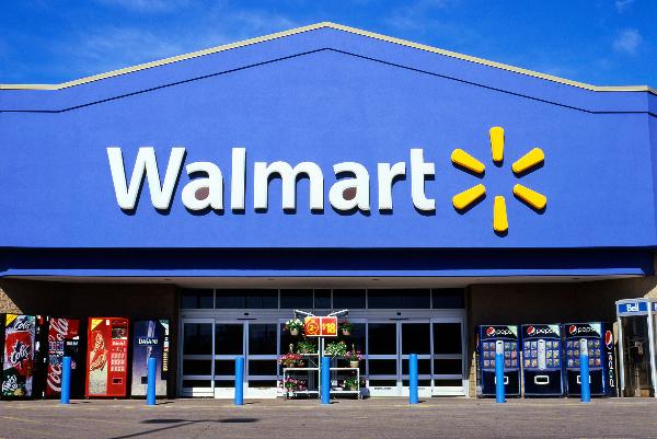 Чистая прибыль Walmart в первой половине финансового года выросла в 5,8 раза