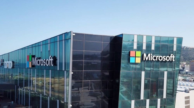 Microsoft сокращает 3% с сотрудников всех уровней Microsoft сокращает 3% с сотрудников всех уровней
