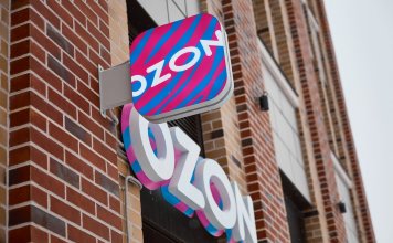 «Мосбиржа» анонсировала приостановку торгов расписками Ozon