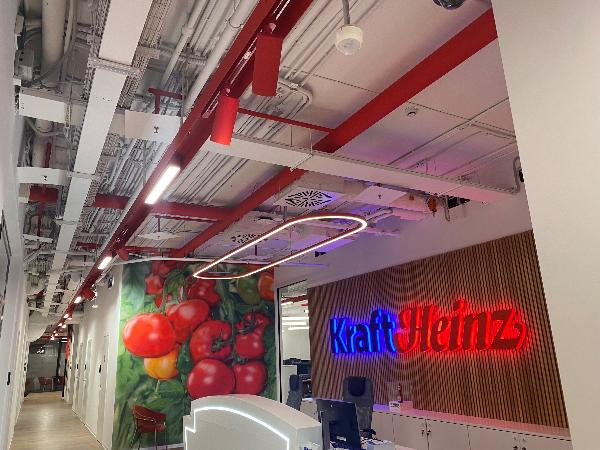 Kraft Heinz начала постепенный переход к гибридному графику с переезда в новый офис