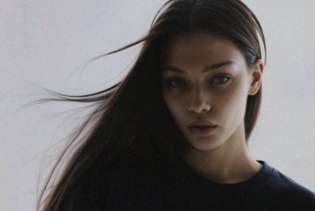 Nikita Efremov использовал искусственный интеллект для продвижения новой коллекции
