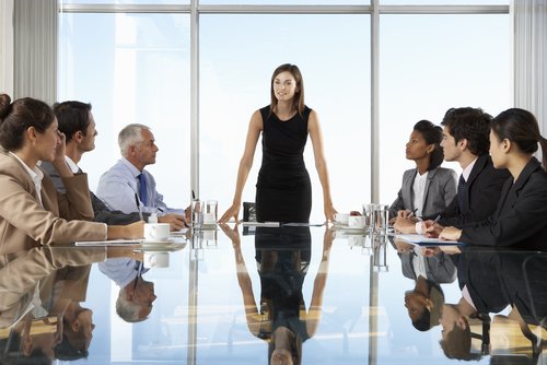 Исследование: женщины в руководстве компаний улучшают финансовые показатели