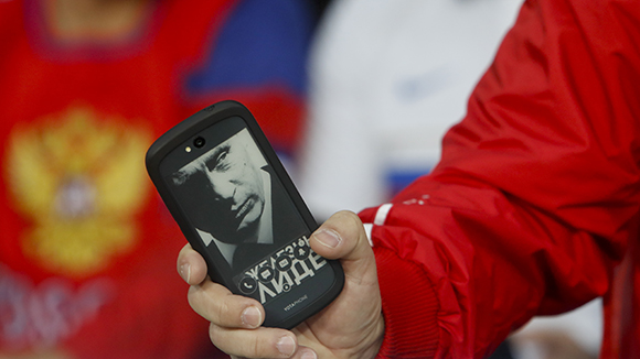 В России выпустят свой айфон