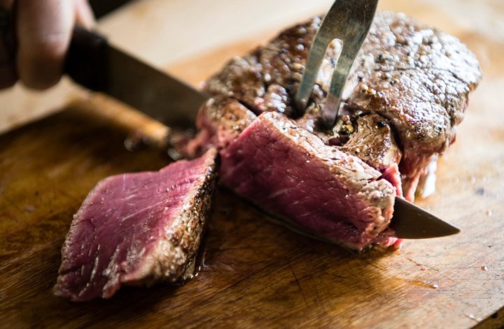 Россия обновит рекорд по потреблению мяса в 2025 году