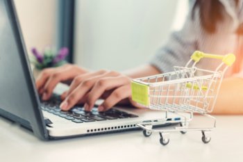 Интерес покупателей к сайтам интернет-магазинов растет по мере увеличения стоимости товара