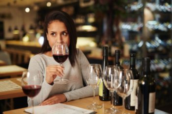 Как изменился спрос на профессии в винной индустрии - исследование