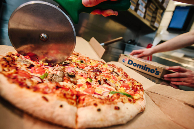 Мастер-франчайзи Domino's Pizza сократил количество точек продаж в России