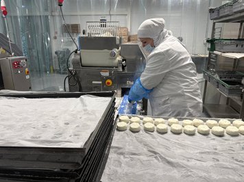 В Ленобласти заработала первая «Фабрика‑кухня» сети «Лента»