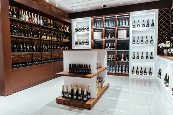 ГК «Абрау-Дюрсо» открыла в Красноярске первый бутик «Ателье вина»
