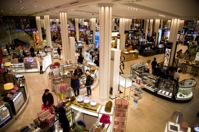 Macy's переводит обувные отделы на самообслуживание Macy's переводит обувные отделы на самообслуживание