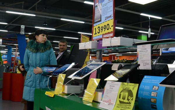 В январе продажи планшетов в России впервые за всю историю упали на треть