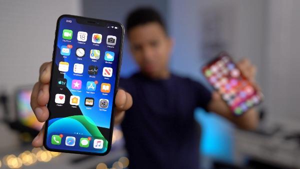 Apple рассматривает возможность показа рекламы на iPhone и iPad