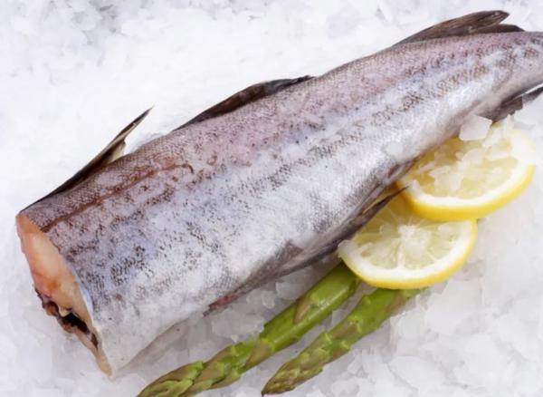 Поставки рыбы остановились из-за опасений обвала цен