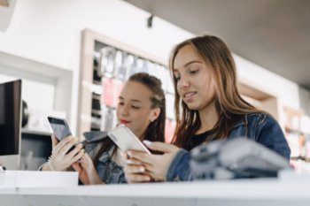Авито назвал самые быстро продаваемые смартфоны в ресейле