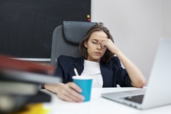 SuperJob выяснил главные причины «тихого увольнения» сотрудников SuperJob выяснил главные причины «тихого увольнения» сотрудников