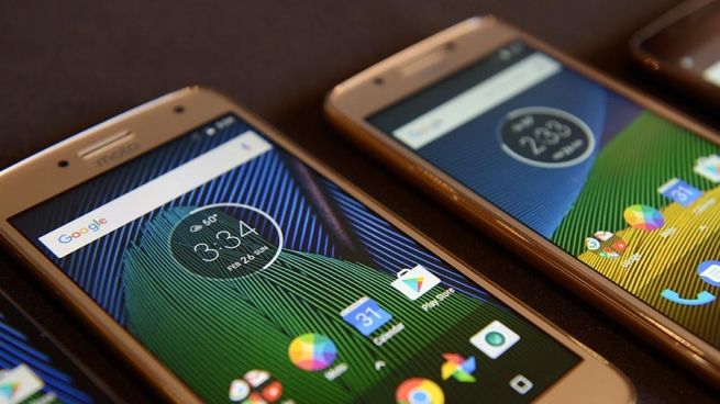 Lenovo возродит популярный бренд Motorola