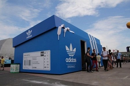 Adidas не бросит Россию