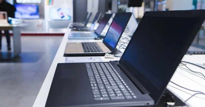 В Россию начали возвращаться ноутбуки ушедших брендов в рамках параллельного импорта