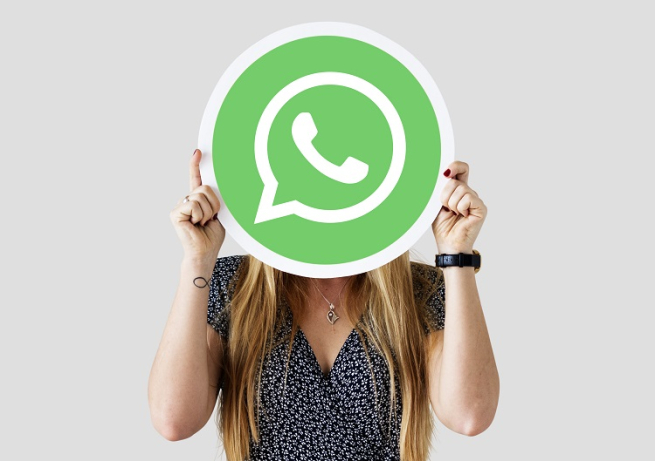 WhatsApp позволил использовать два аккаунта одновременно WhatsApp позволил использовать два аккаунта одновременно