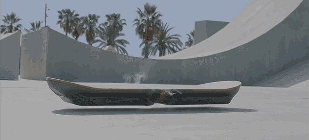 Lexus воплотил летающий скейтборд в реальность