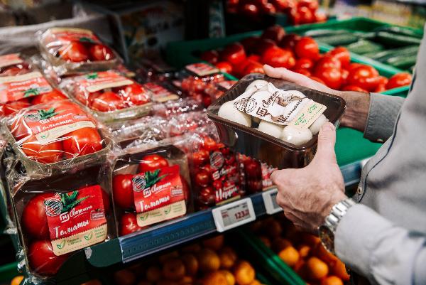 «Магнит» собрал рекордный урожай томатов и шампиньонов