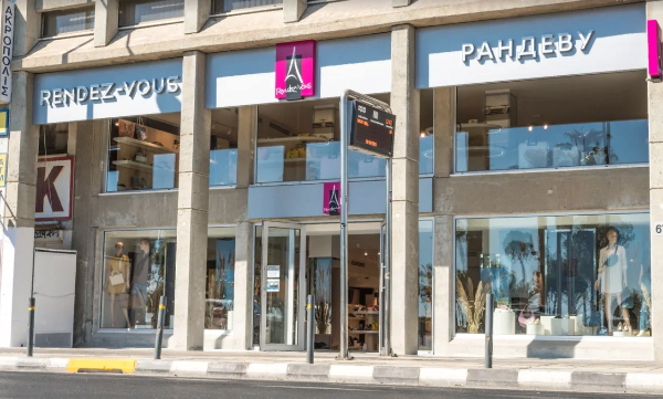 Компания Rendez-Vous открыла первый магазин на Кипре