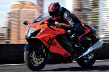 Suzuki обновил логотип впервые за 22 года (ФОТО)