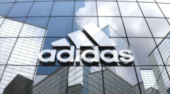 Adidas подал заявки на регистрацию новых товарных знаков в России
