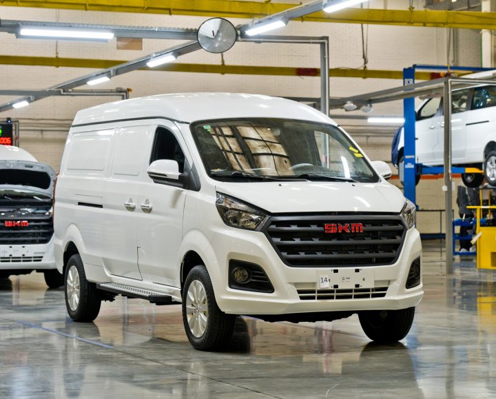 «АВТОВАЗ» начал выпускать модели под новым брендом - №1