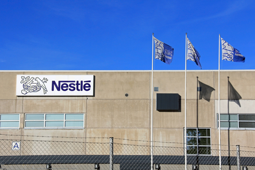 Рост продаж Nestle замедлился до 7-летнего минимума