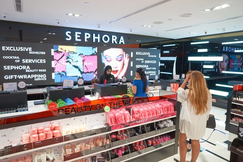 Sephora будет наращивать мобильные продажи с помощью приложений для знакомств