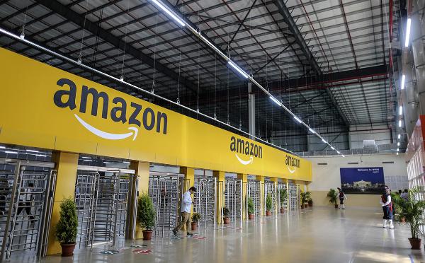 Италия наложила рекордный штраф в размере миллиарда евро на Amazon