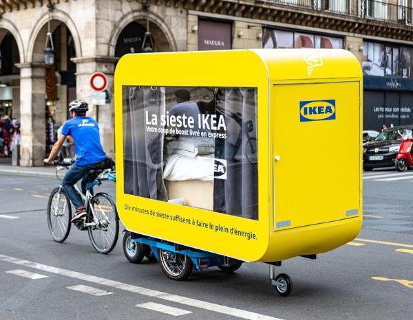 IKEA выпустила на улицы Парижа передвижные капсулы для сна IKEA выпустила на улицы Парижа передвижные капсулы для сна