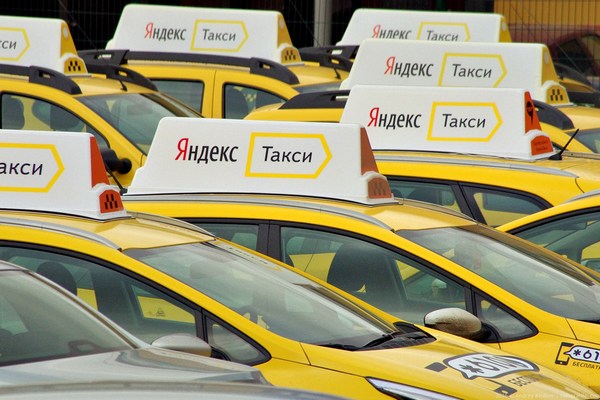 «Яндекс.Такси» удалось приучить 99% водителей соблюдать скоростной режим