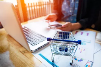 Итоги 1 квартала 2025 в e-commerce: как изменились средний чек, доля предоплаты, сроки доставки и выкуп
