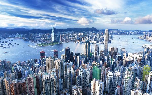 Жителям Гонконга выдадут купоны на $645 для стимулирования потребления