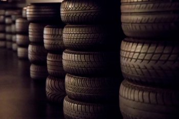 В ЦРПТ не ожидают дефицита шин на фоне ухода с рынка Michelin и Nokian Tyres