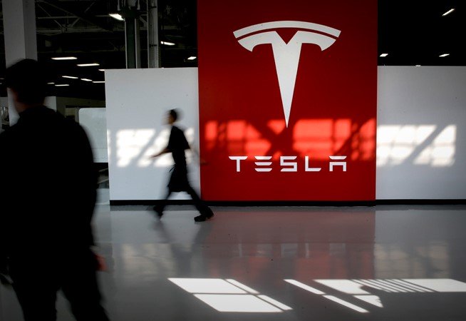 Совет директоров Tesla принял решение о выплате Илону Маску $30 млрд