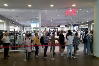 H&M открыл 10 магазинов в России
