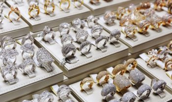 Исследование: как изменился спрос россиян на ювелирные украшения на фоне волатильности цен