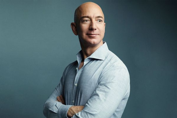 Безос разбогател на $12 млрд после отчёта Amazon о росте квартальных продаж 
