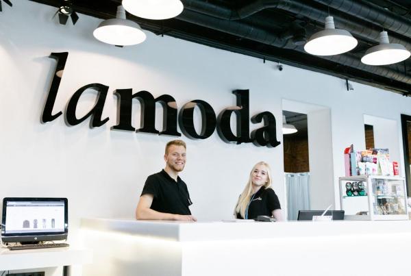 Lamoda открыла новую виртуальную примерочную Lamoda открыла новую виртуальную примерочную