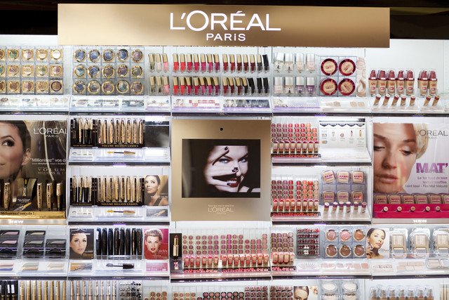 Монетизируй это: как L'Oréal завоевывает российского покупателя Монетизируй это: как L'Oréal завоевывает российского покупателя