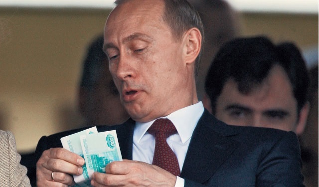 Путин поддержал возврат налога с продаж