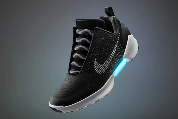 Nike снимает с производства «умные» кроссовки с автоматической шнуровкой