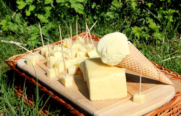 Производители сыра и мороженого получили 44 млн кодов в день старта обязательной маркировки