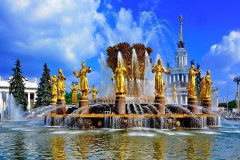 Московские парки: какая площадка лидирует по количеству сезонных посадочных мест